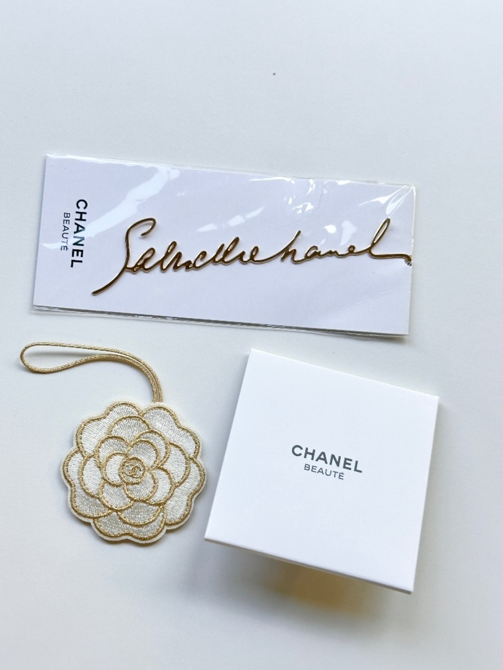 CHANEL Beauty Gabrielle Gold Metal Bookmark and Camellia Flower Charm